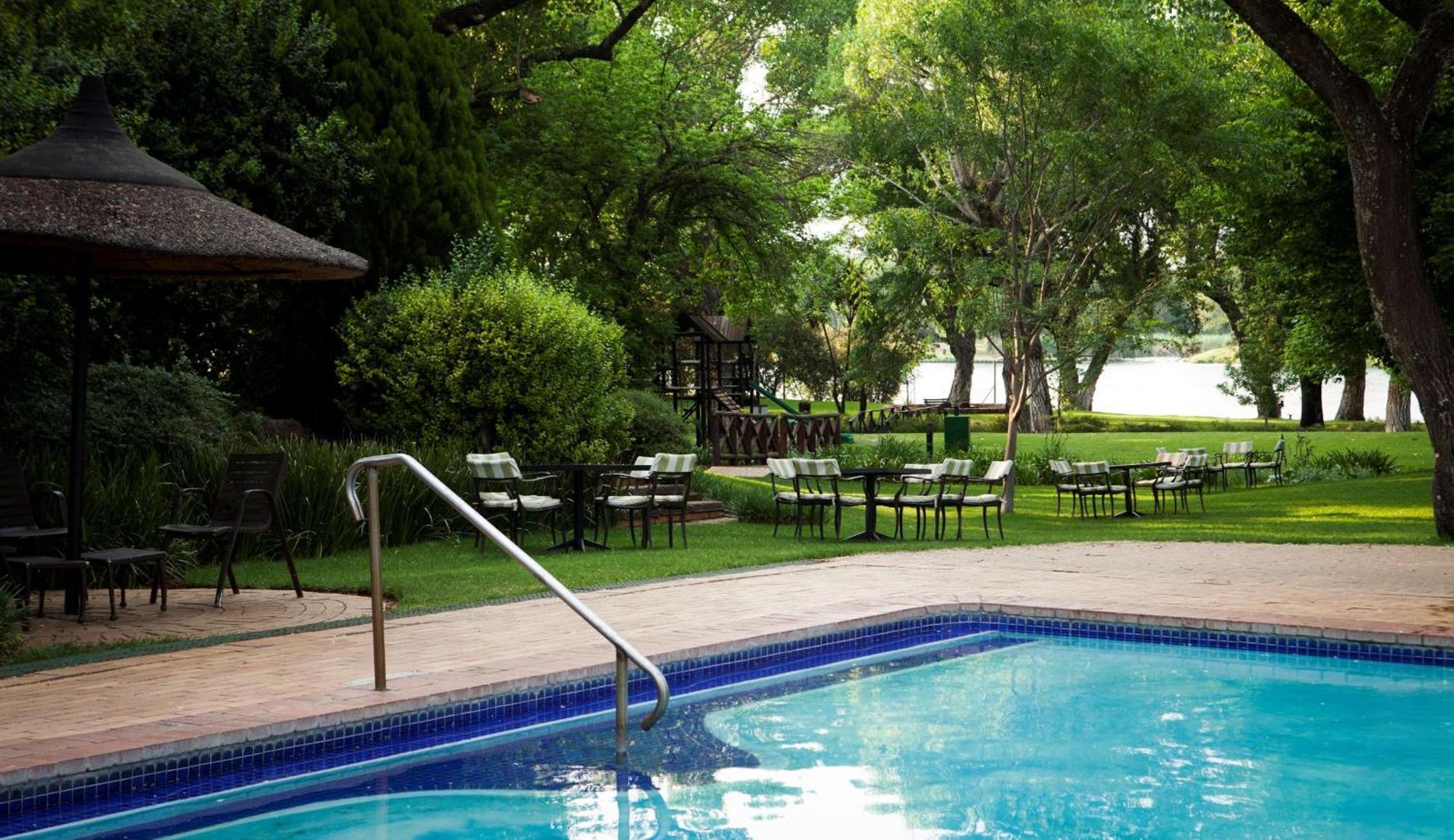 Riverside Sun Vanderbijlpark Eksteriør billede